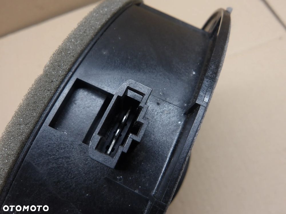 AUDI A4 B8 KOMBI 08-12 3.0TDI GŁOŚNIK TYŁ LEWY PRAWY 8T0035415B - 8