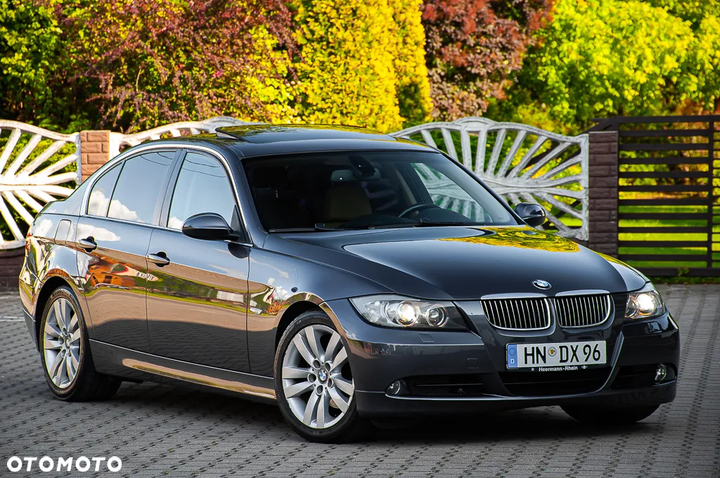 BMW Seria 3 325i - 9
