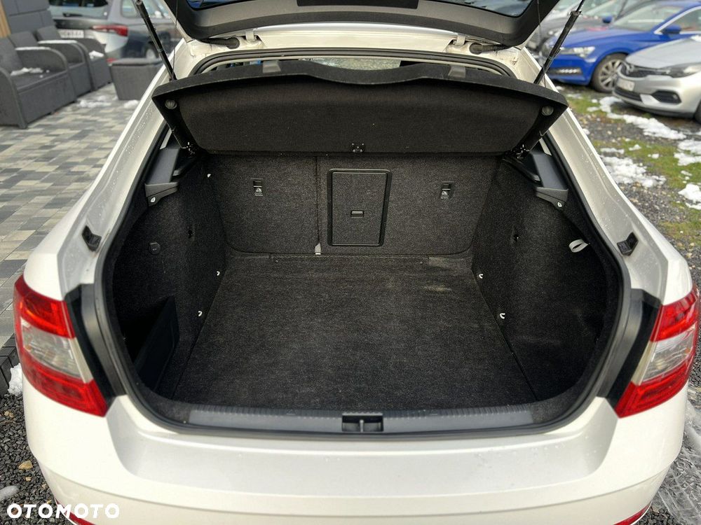 Skoda Octavia 1.6 TDI Ambition - 36