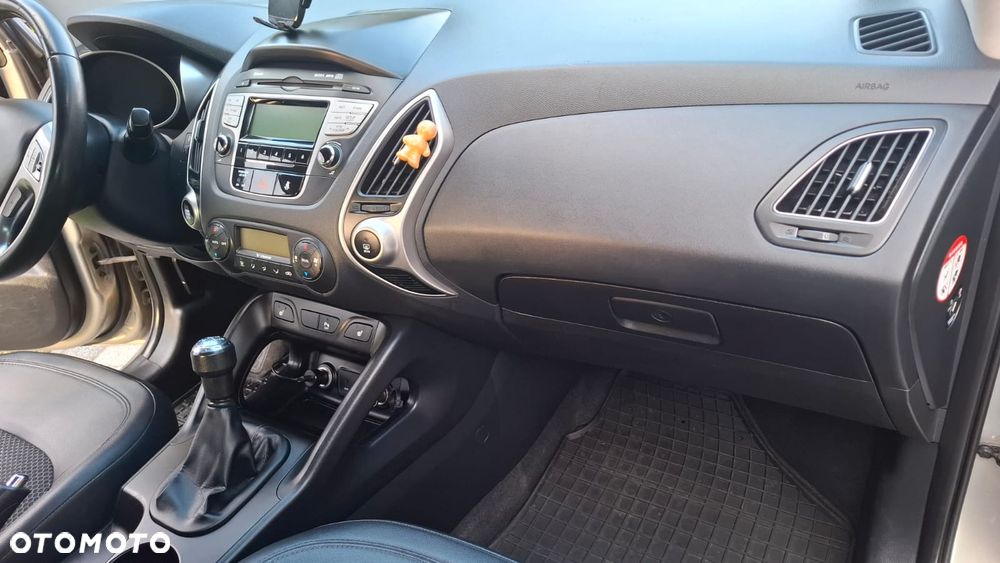 Hyundai ix35 2.0 2WD Style - 18