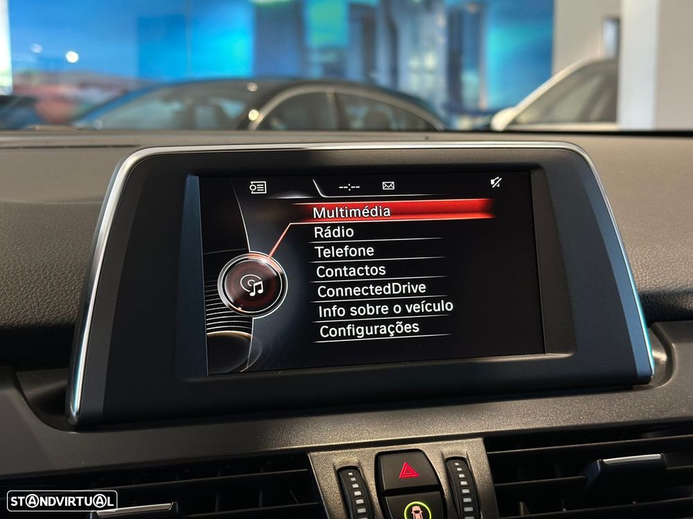 BMW 216 Active Tourer d Line Sport - 17