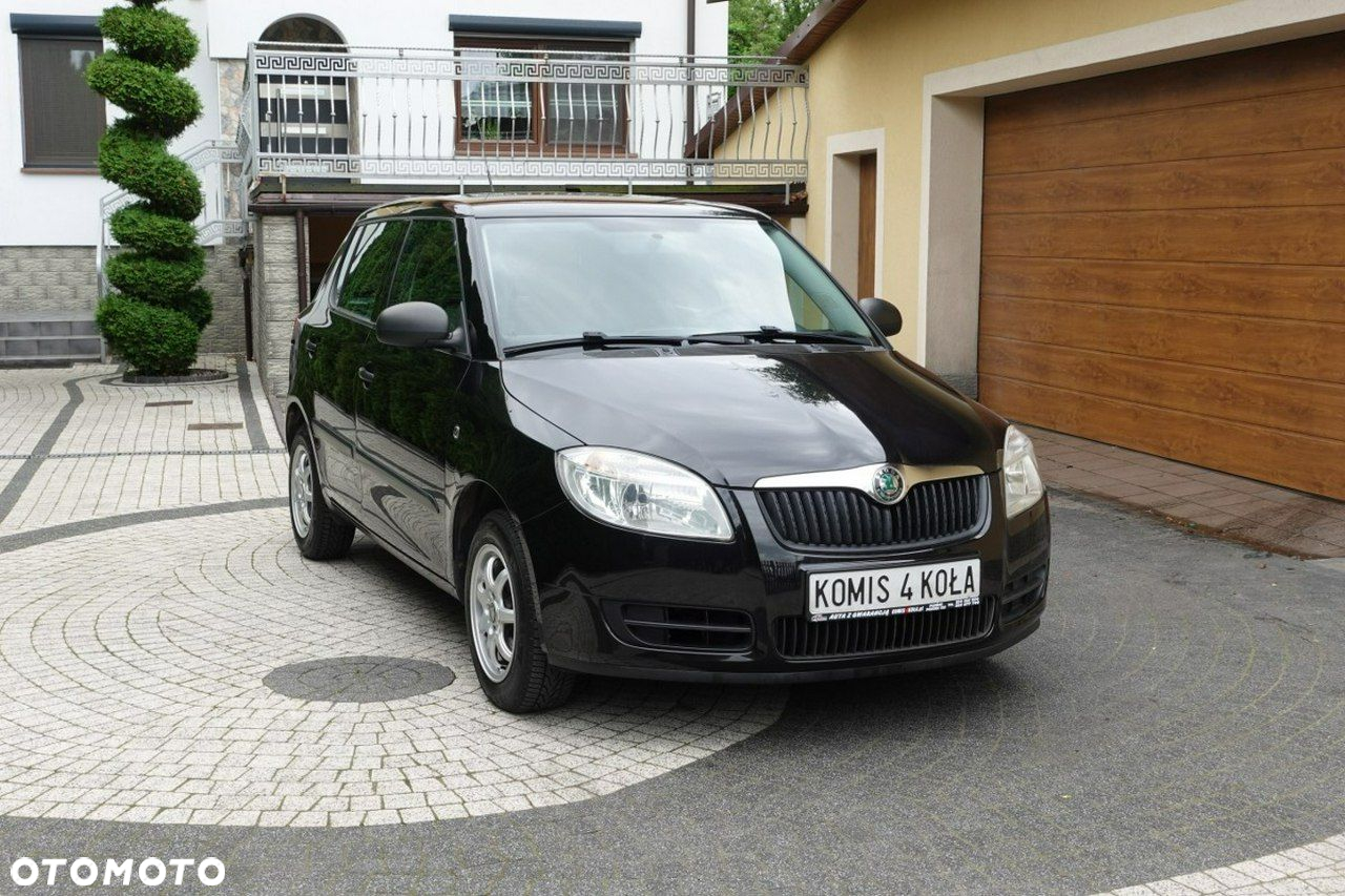 Skoda Fabia - 8