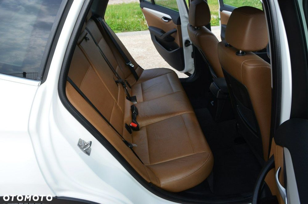BMW X1 - 32