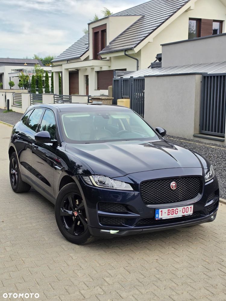 Jaguar F-Pace 20d Prestige - 4