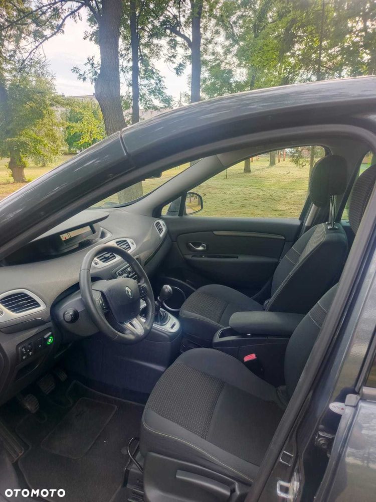 Renault Scenic - 6