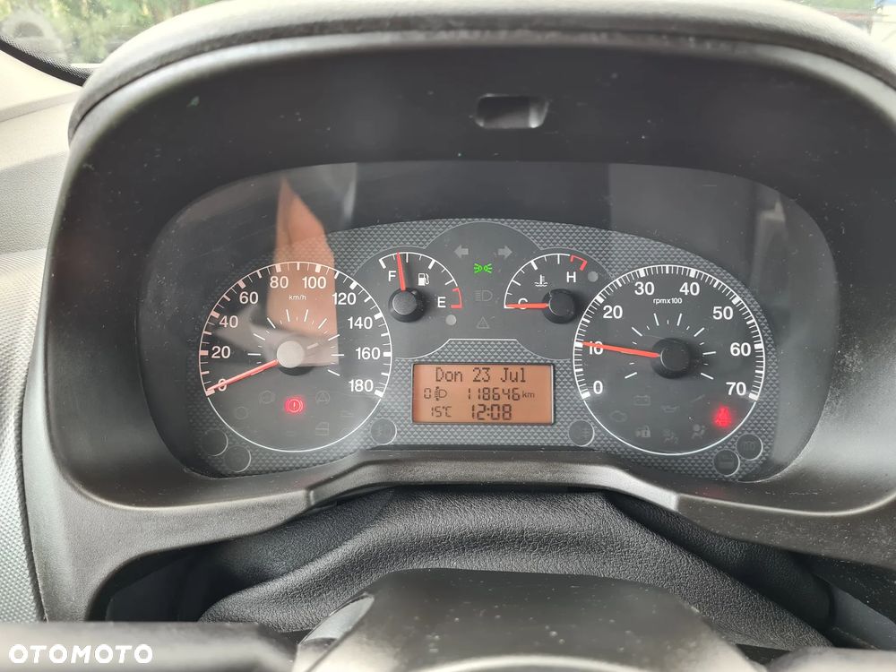 Fiat Qubo - 19