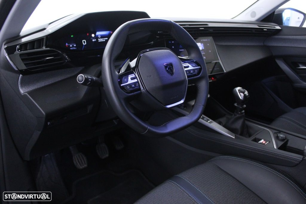 Peugeot 308 1.2 PureTech Allure - 21