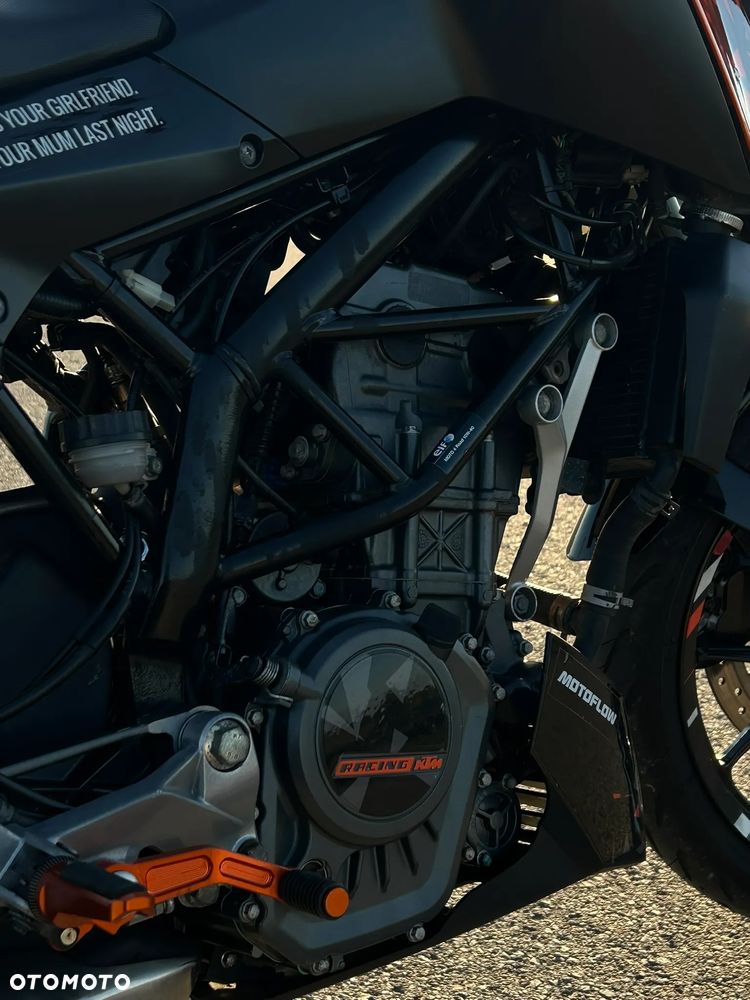 KTM Duke - 3