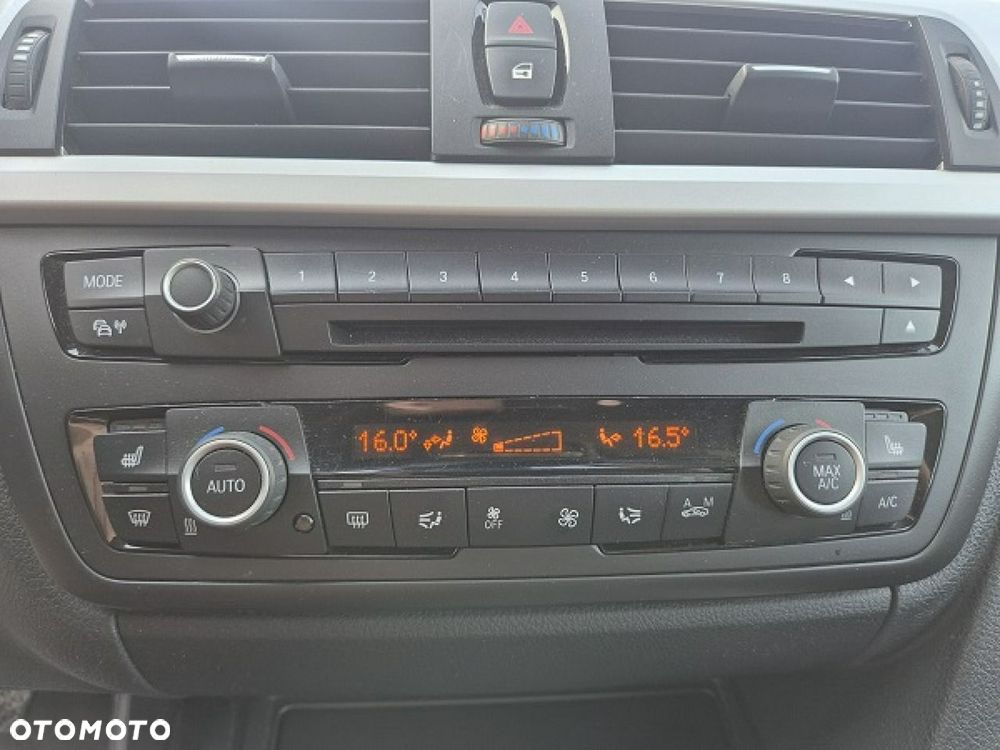 BMW Seria 3 - 33