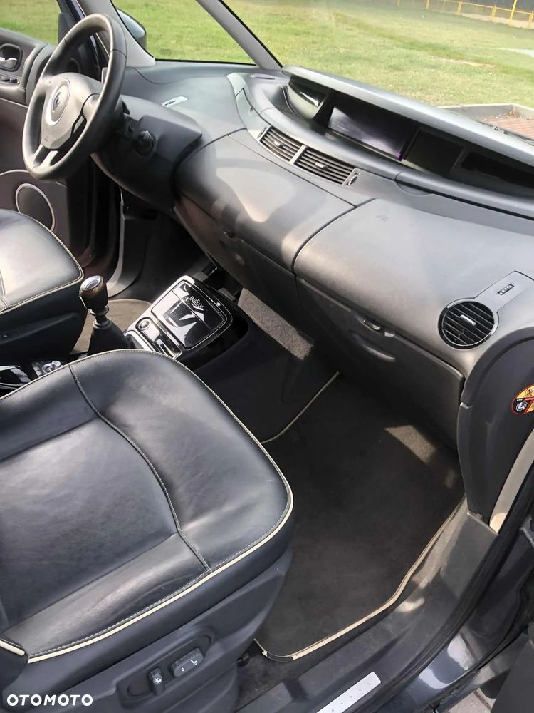 Renault Espace 2.0 dCi Initiale - 7