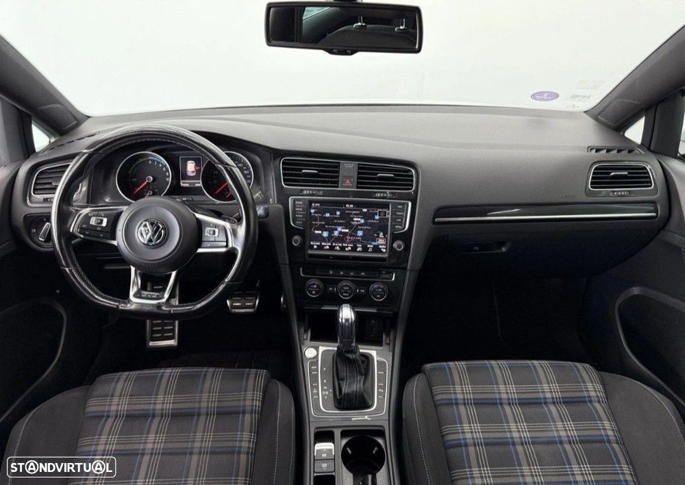 VW Golf 1.4 GTE Plug-in - 8