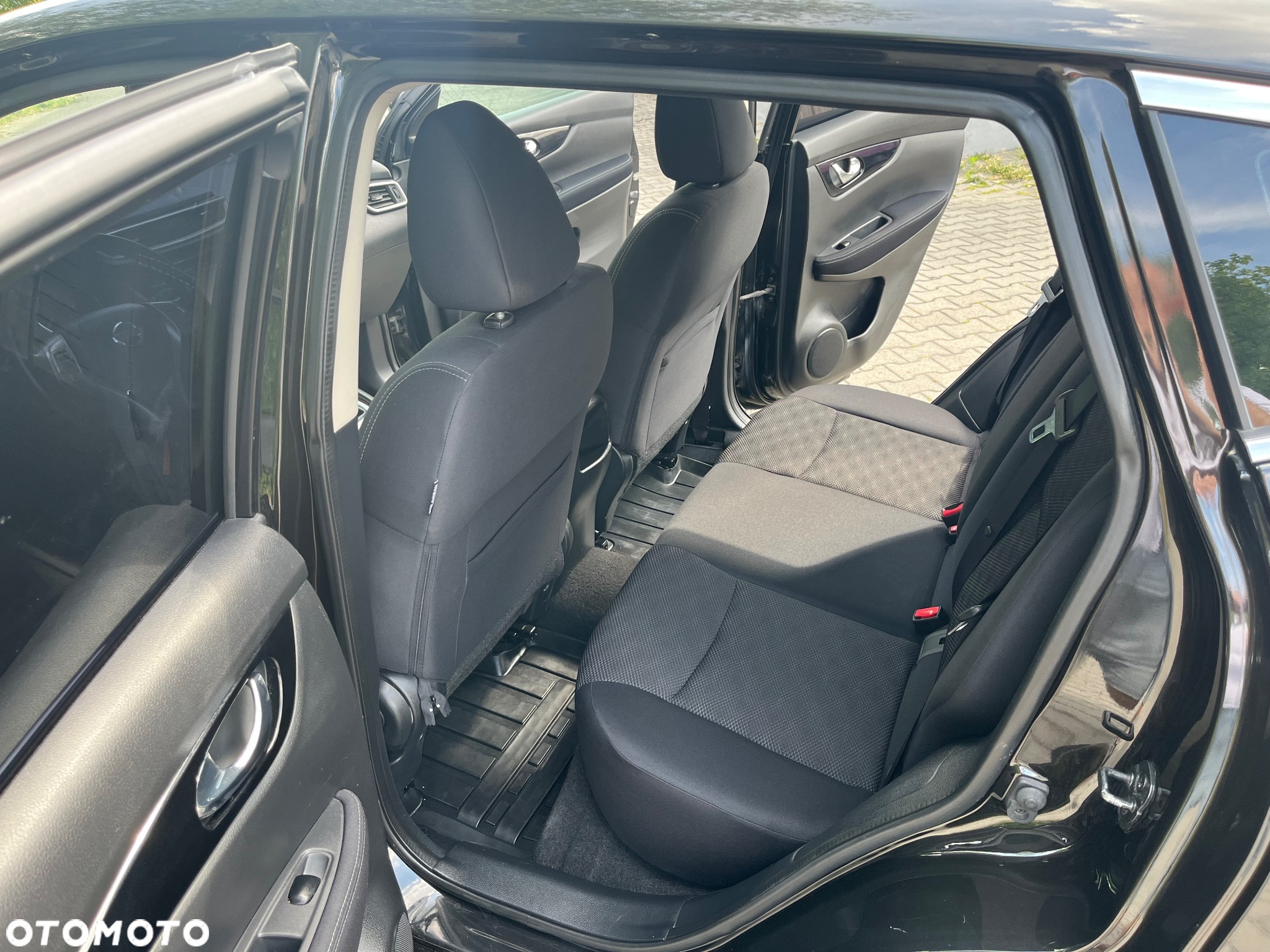 Nissan Qashqai 1.2 DIG-T Acenta - 11