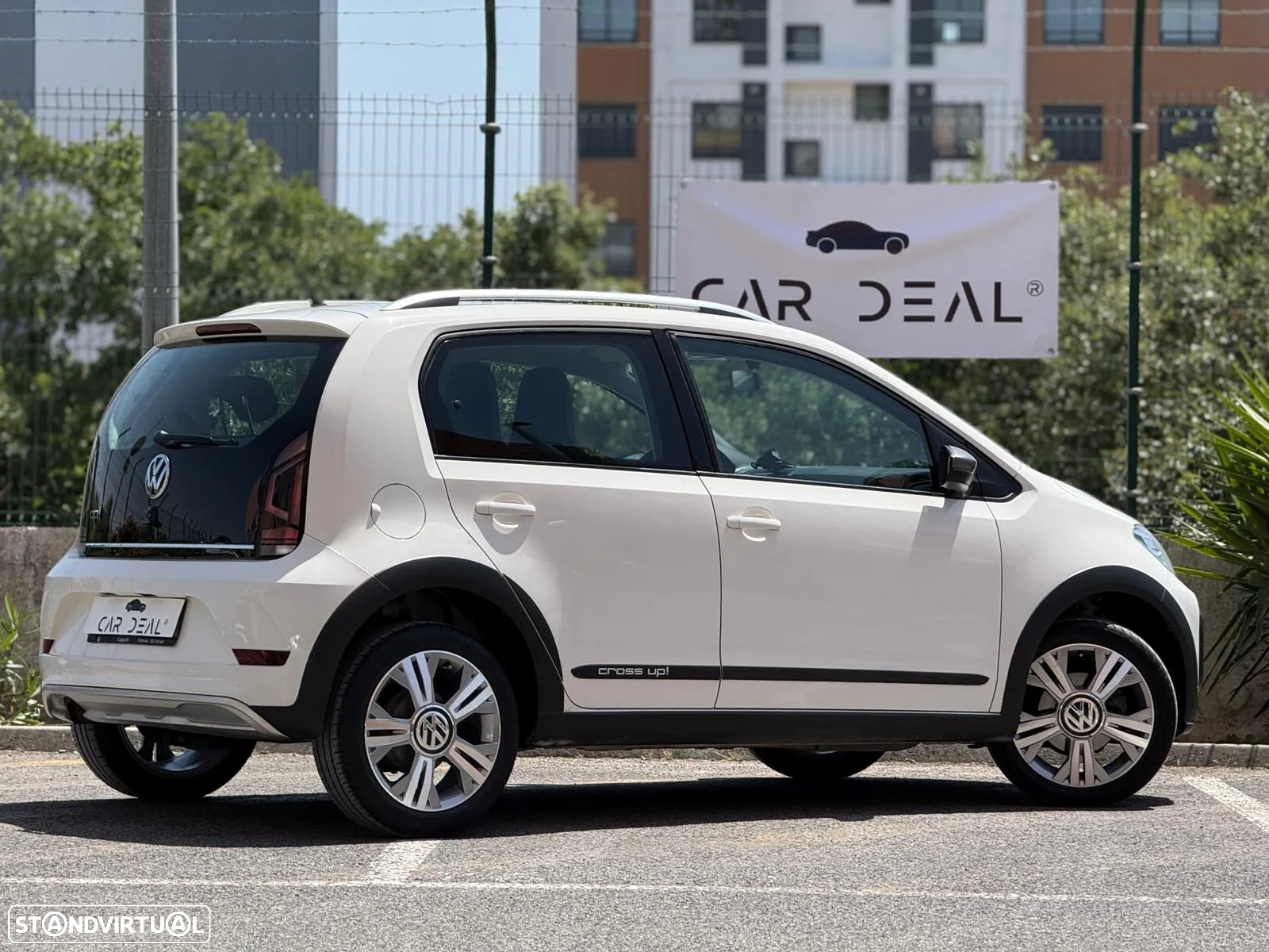 VW Cross Up! 1.0 BMT - 7