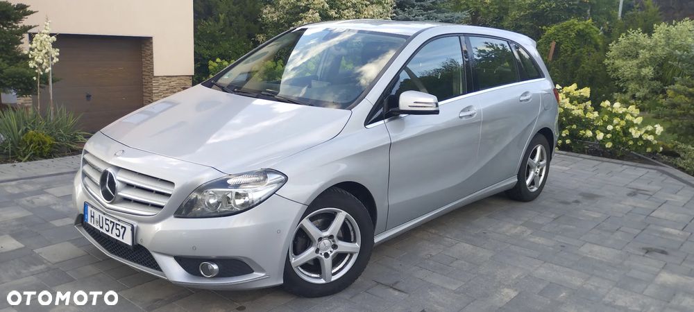 Mercedes-Benz Klasa B 180 CDI (BlueEFFICIENCY) - 1