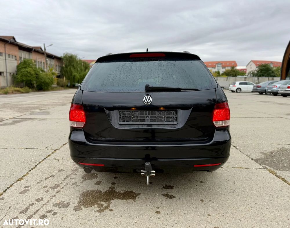 Volkswagen Golf 1.6 TDI DPF BlueMotion Technology MATCH - 16
