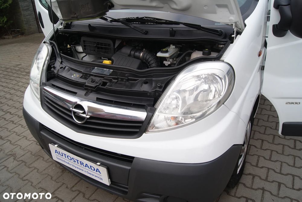 Opel Vivaro - 16