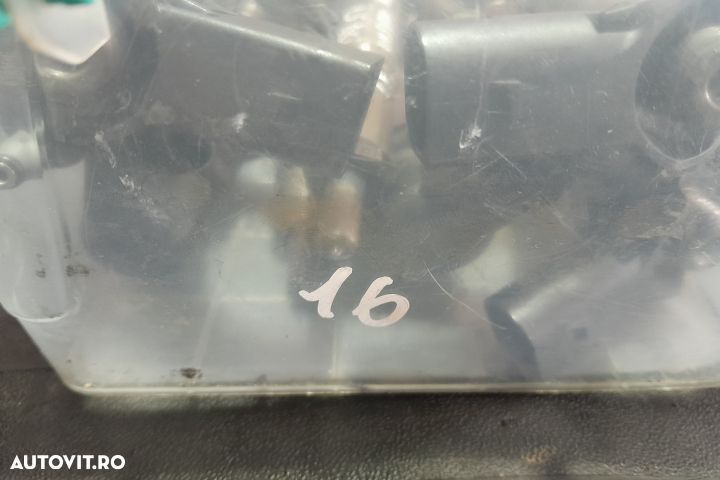 INJECTOR MOTORINA 03L130277 03L130277 Volkswagen VW Tiguan 1 5N [2007 - 6