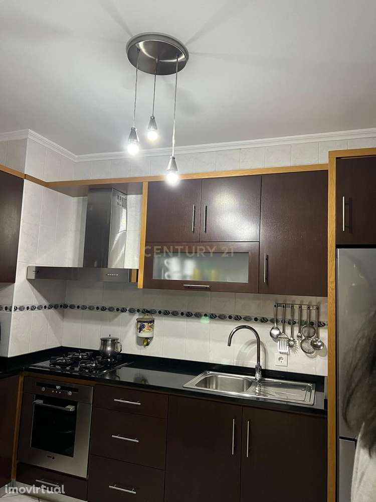 Apartamento T3 em Paredes  (Av. dos Bombeiros Voluntários de Paredes) - Grande imagem: 5/17