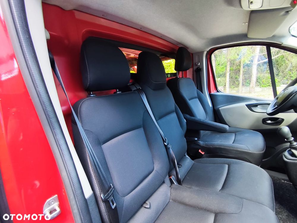 Renault Trafic - 18