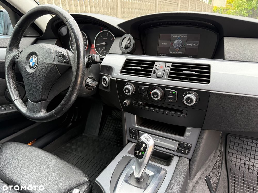 BMW Seria 5 - 33