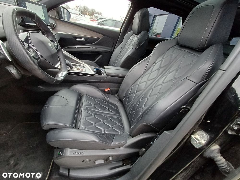 Peugeot 3008 1.2 PureTech GT Pack S&S EAT8 - 10