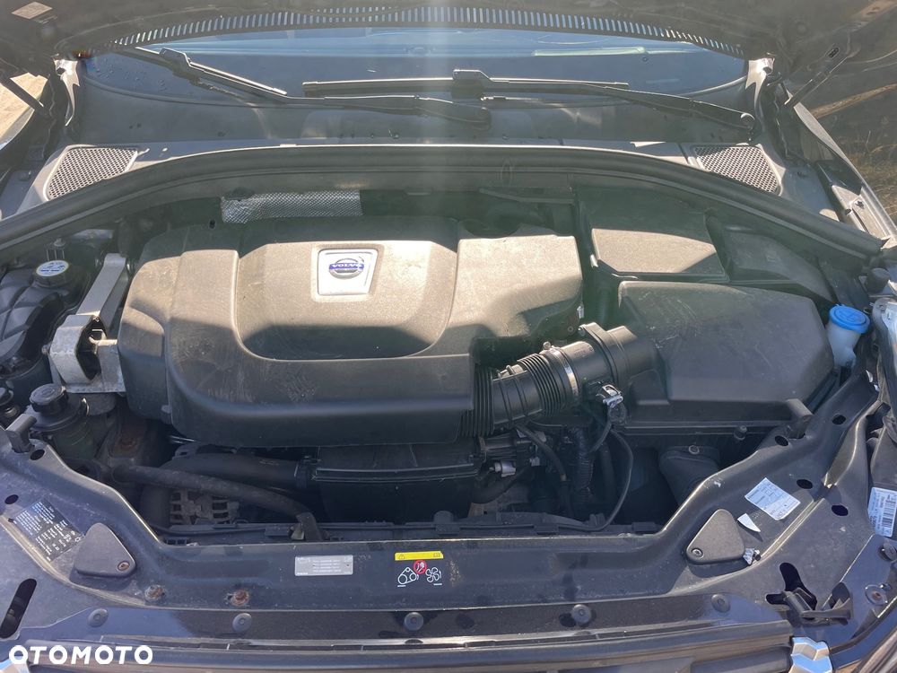 Volvo XC 60 - 6
