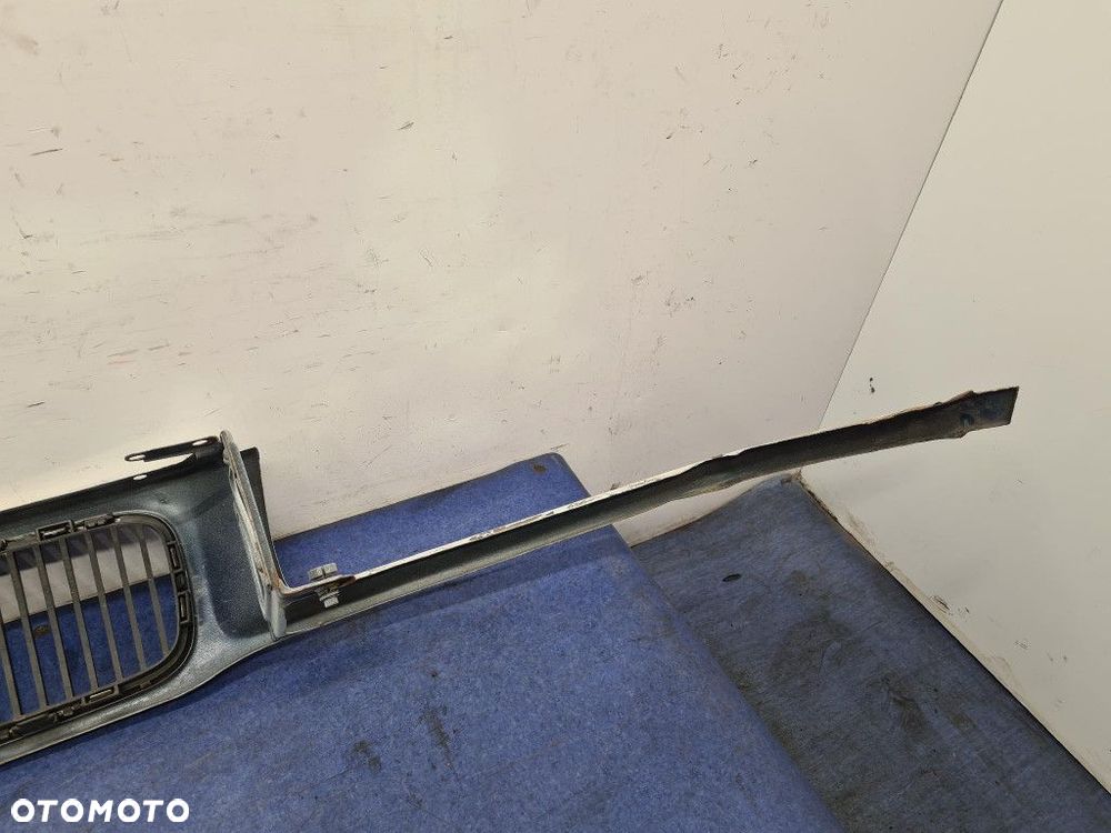 BMW 318 I E36 ATRAPA / GRILL - 12