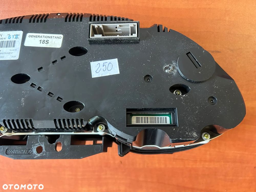 LICZNIK ZEGARY AUDI A4 B8 8K0920930N - 4