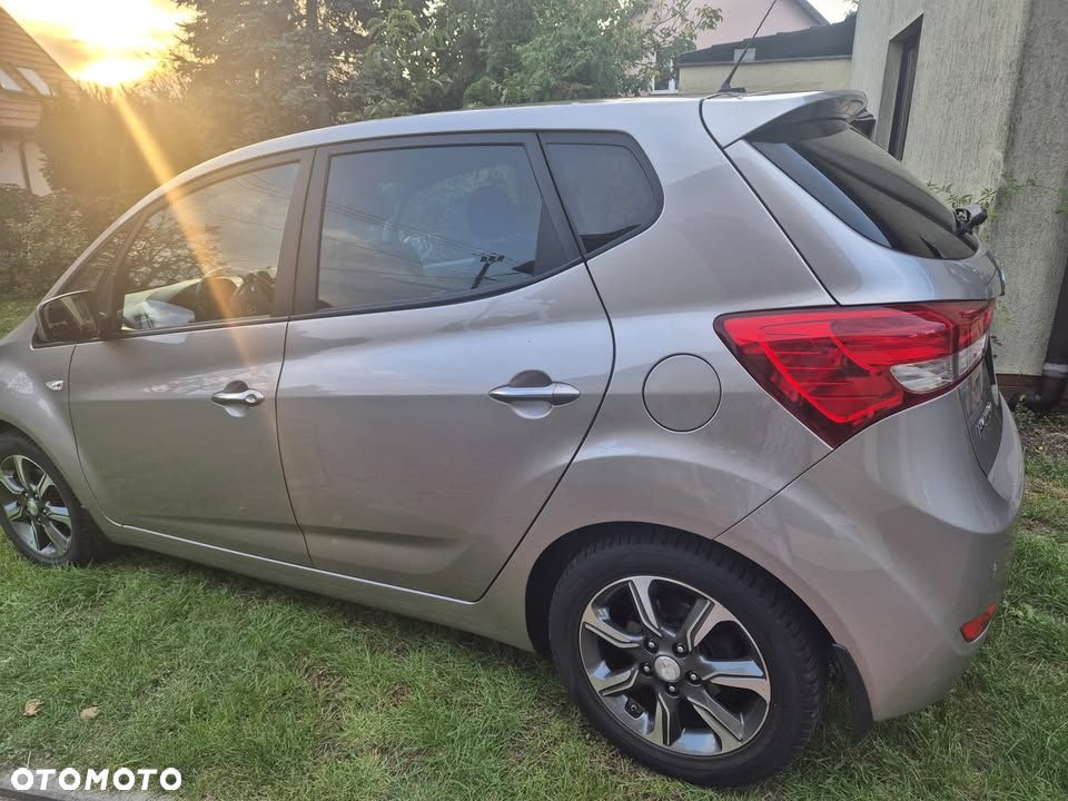 Hyundai Ix20 2019 photo 4