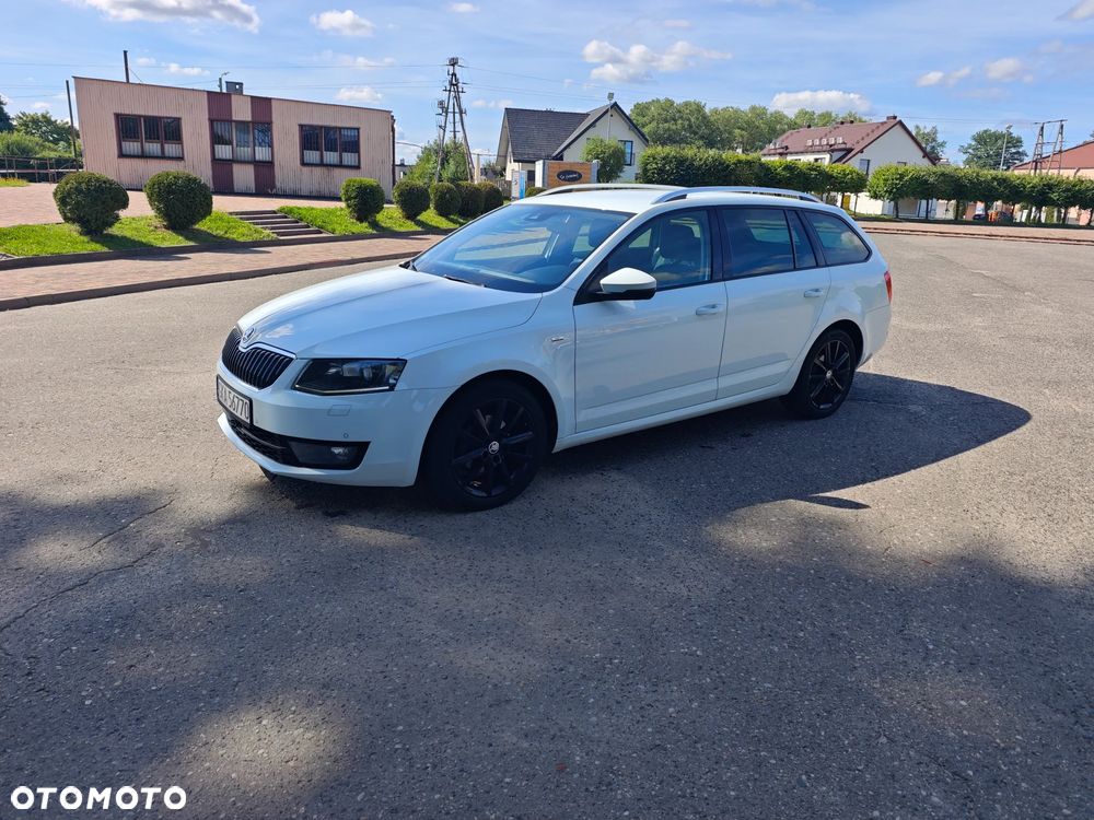 Skoda Octavia 1.6 TDI (Green tec) DSG Joy - 1