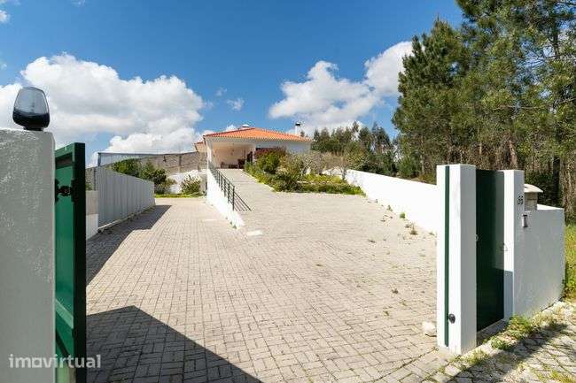 Moradia T4,  a 8 km do centro de Leiria, em Opeia, Caranguejeira - Grande imagem: 5/43