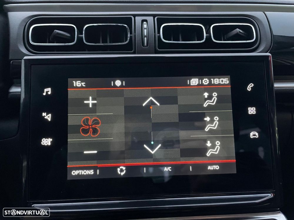 Citroën C3 1.2 PureTech Shine - 21