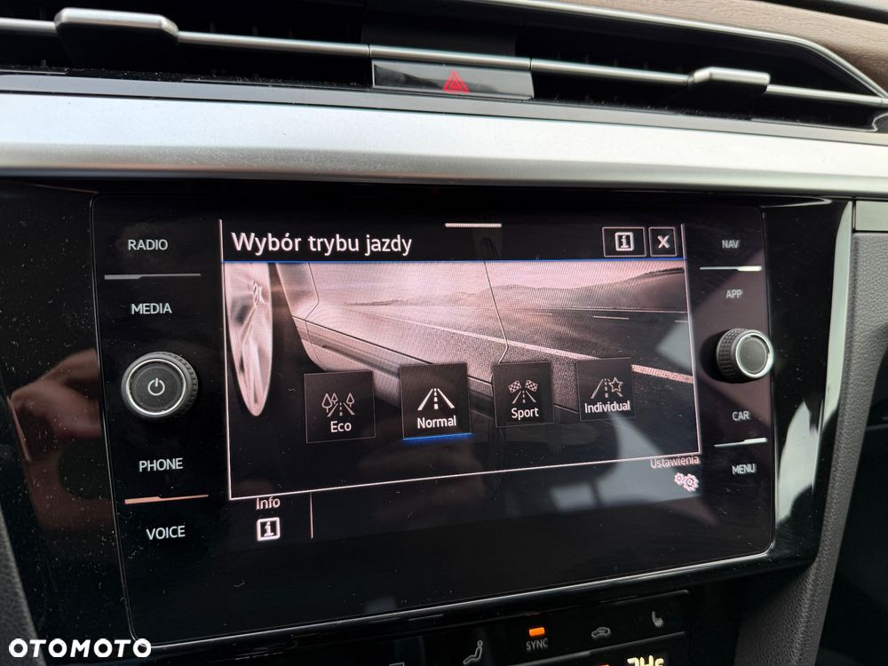 Volkswagen Arteon 2.0 TSI GPF Elegance DSG - 12