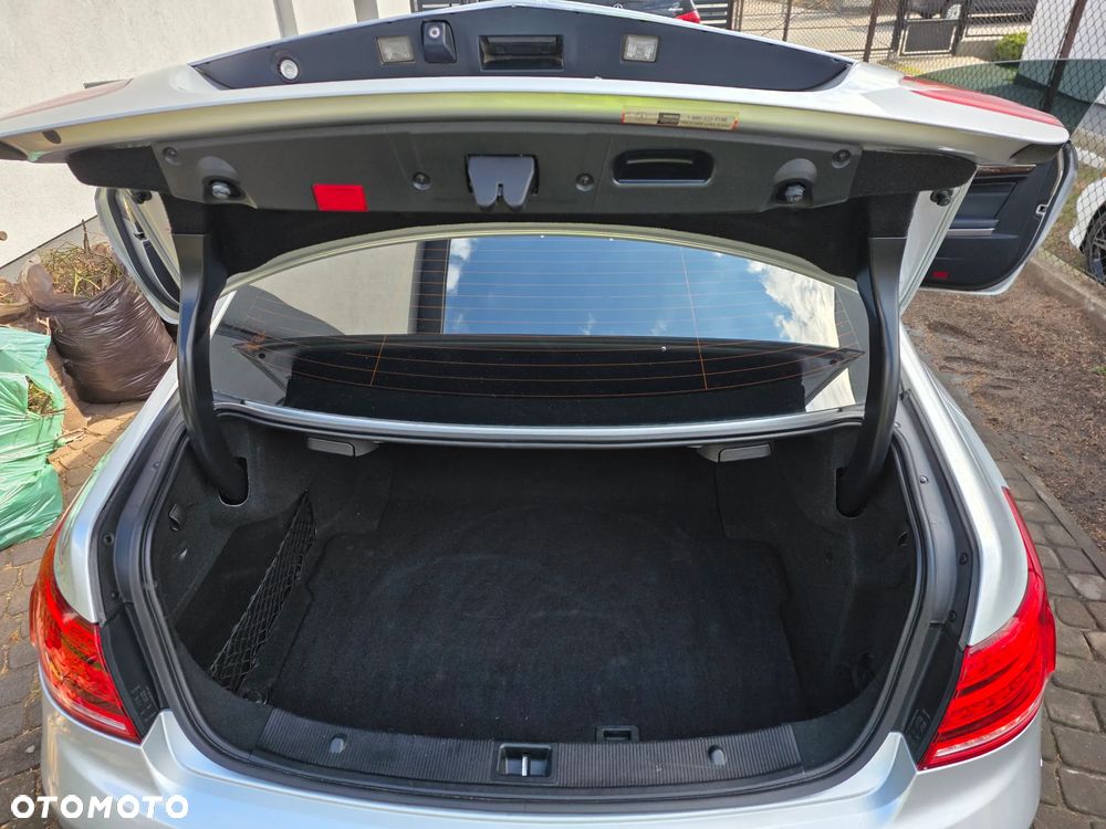Mercedes-Benz Klasa E 350 7G-TRONIC - 9