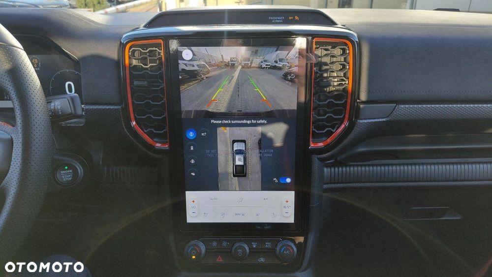 Ford Ranger Raptor - 25