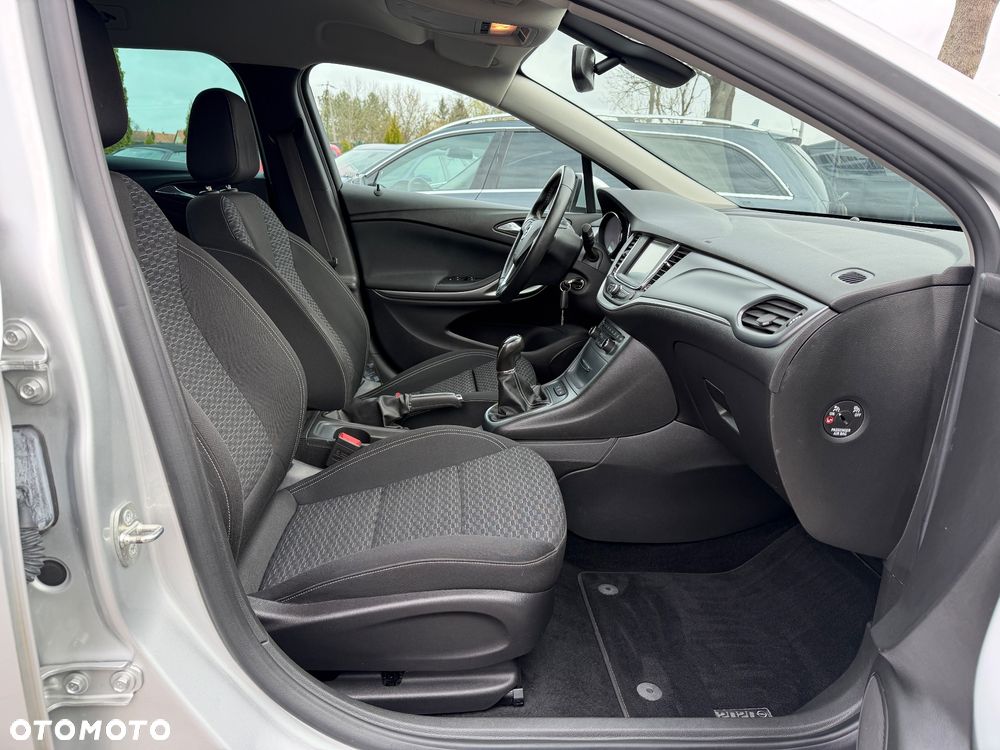 Opel Astra 1.6 CDTI Dynamic - 21