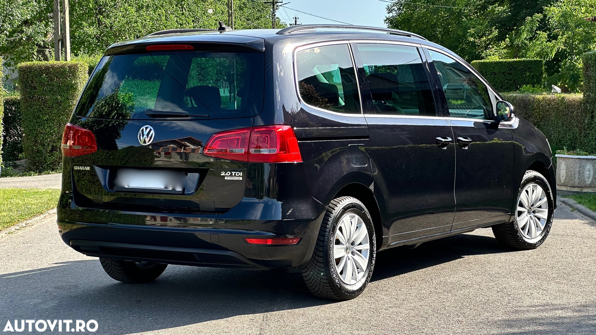 Volkswagen Sharan 2.0 TDI BlueMotion Technology Comfortline - 4