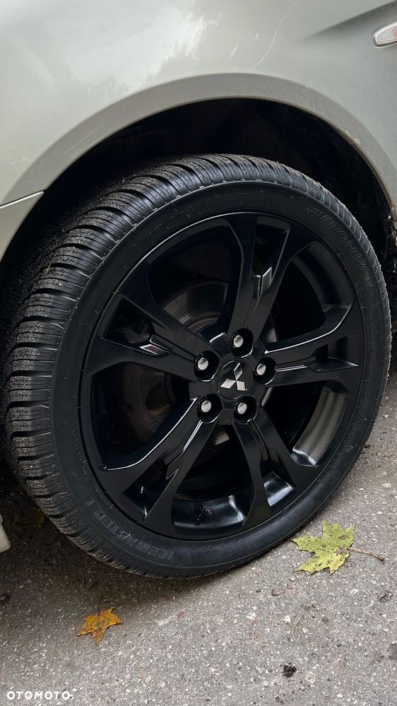 Mitsubishi Lancer 1.5 - 11