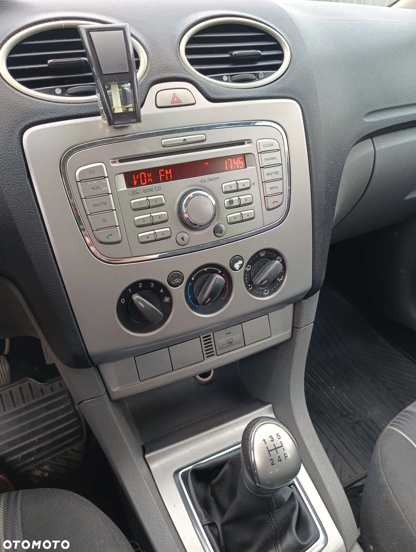 Ford Focus - 6