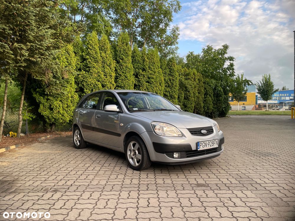 Kia Rio 1.5 CRDi Comfort - 3