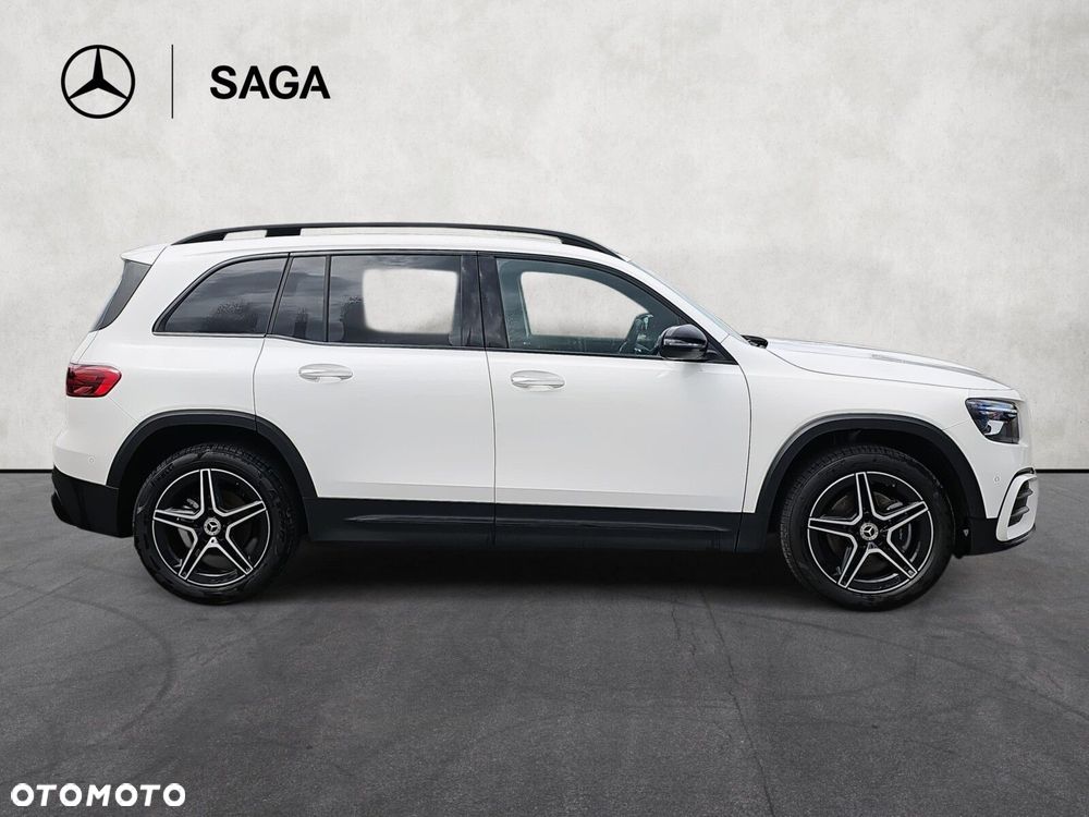 Mercedes-Benz GLB - 5