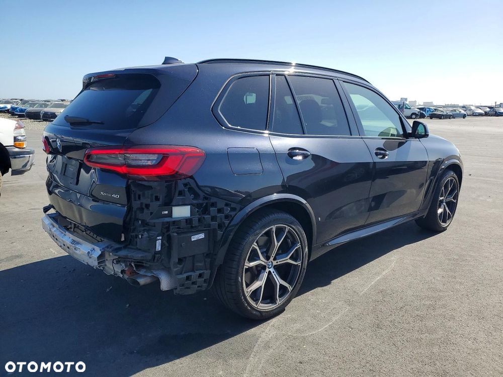BMW X5 xDrive40i - 4