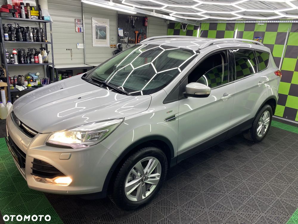 Ford Kuga 1.5 EcoBoost 4x4 Titanium - 9