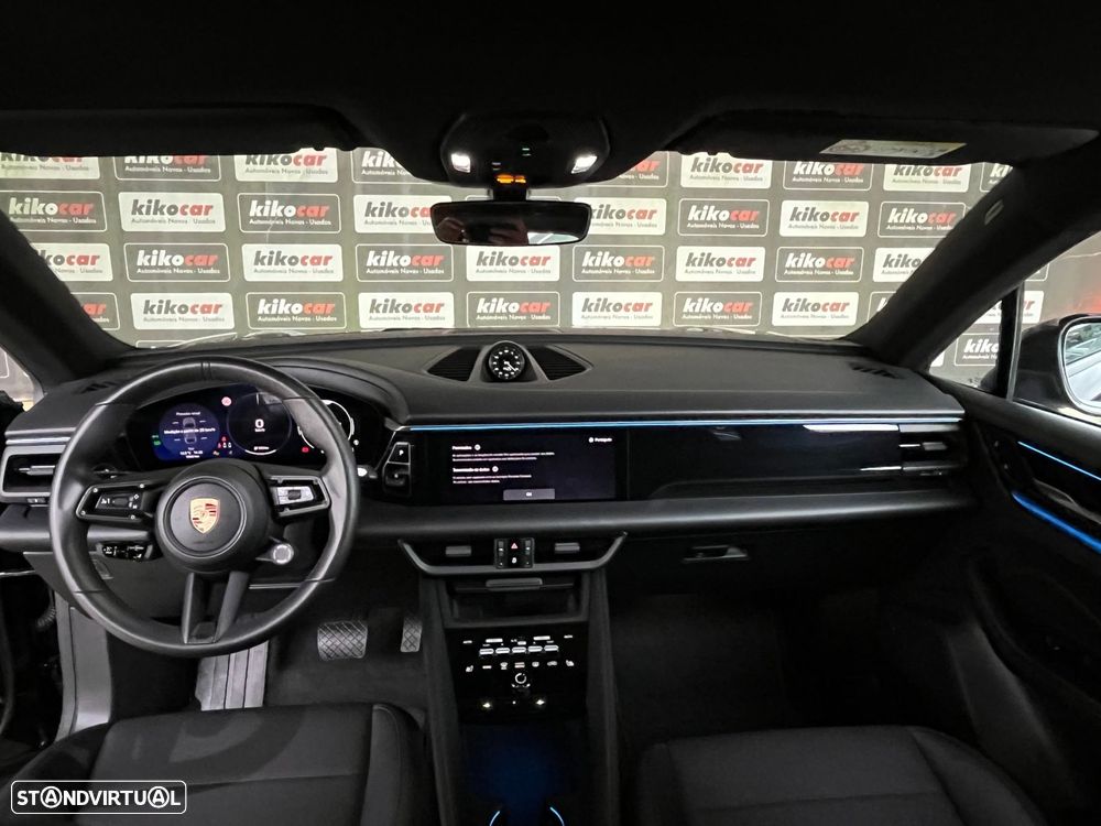 Porsche Macan Electric 4 - 37