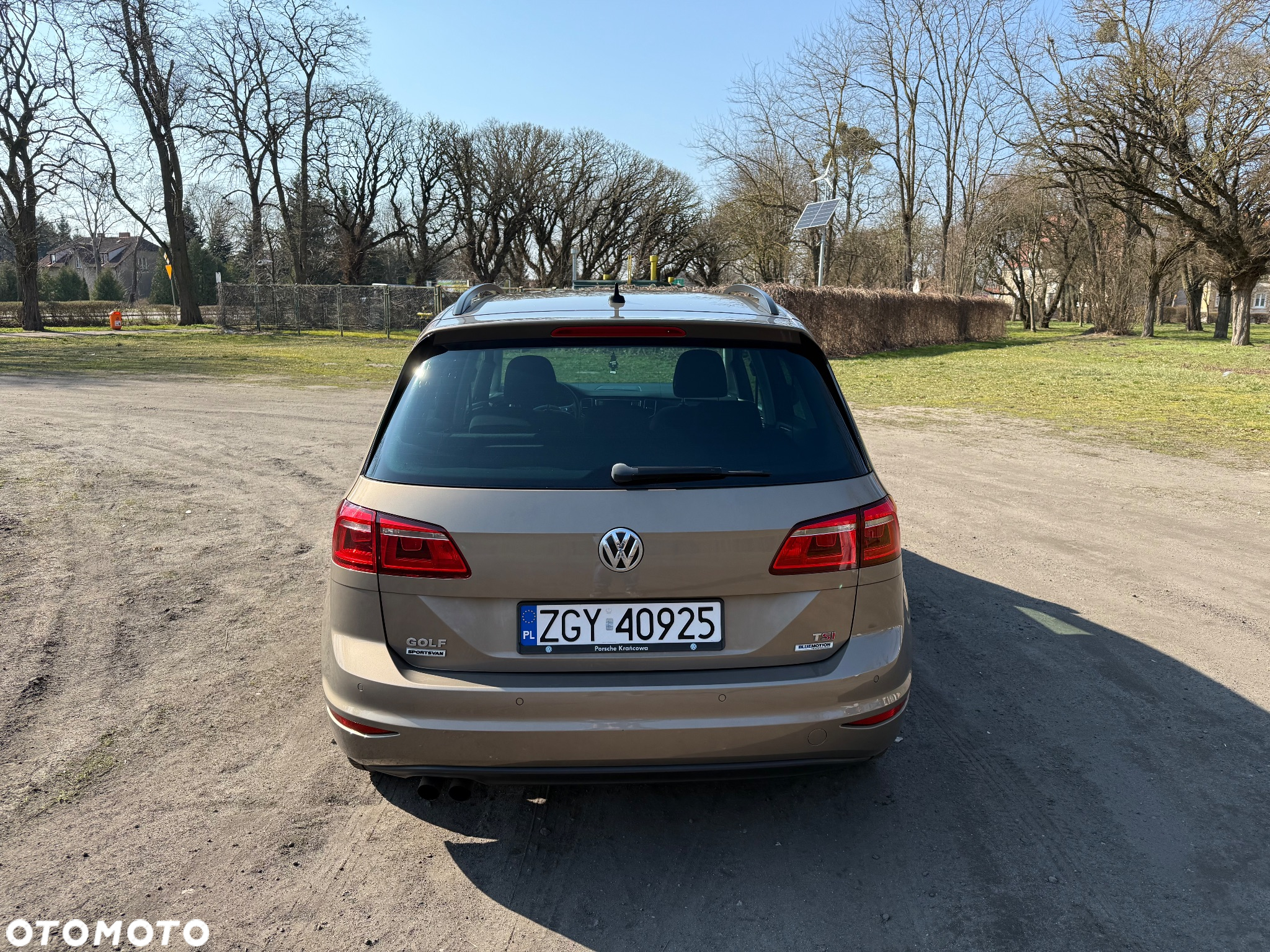 Volkswagen Golf Sportsvan VII SV 1.4 TSI BMT Highline DSG - 4