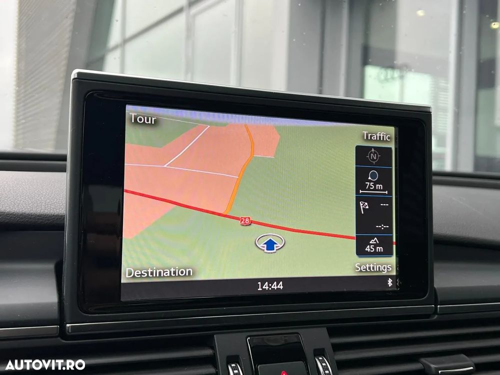 Audi A6 Avant 3.0 TDI quattro S tronic - 30