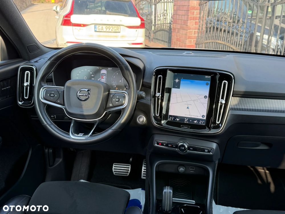 Volvo XC 40 T5 AWD R-Design - 8