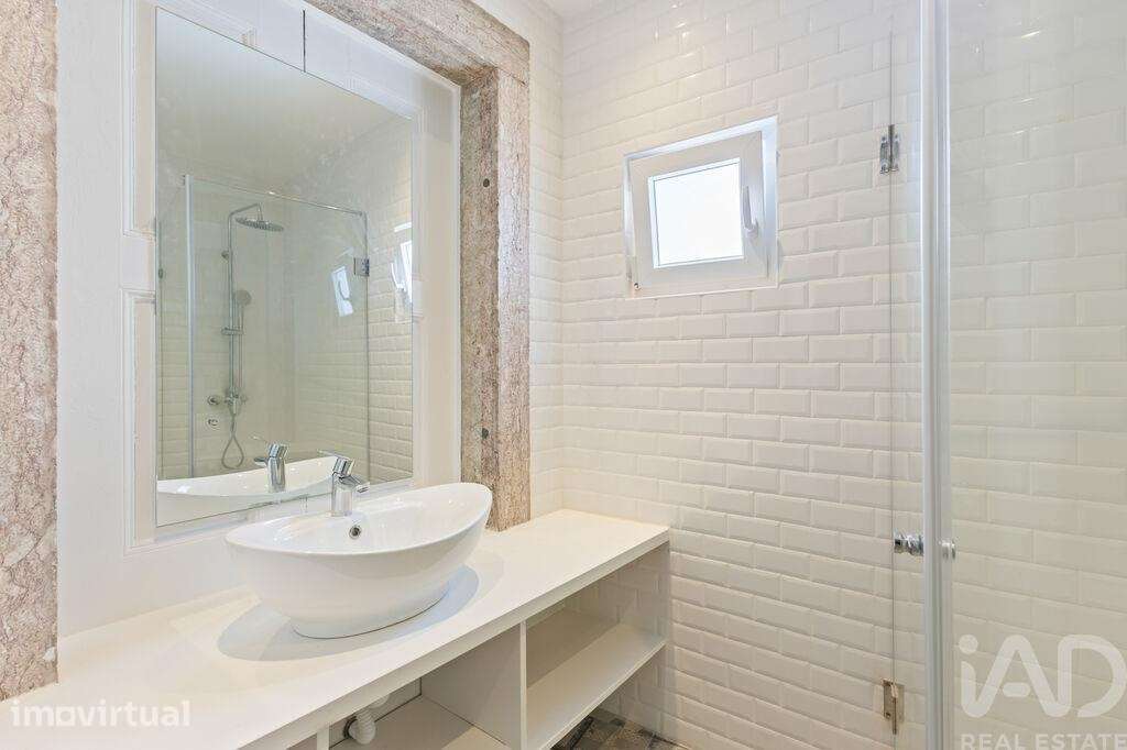 Apartamento T1 em Santa Maria, São Pedro E Matacães de 35,00 m2 - Grande imagem: 2/9