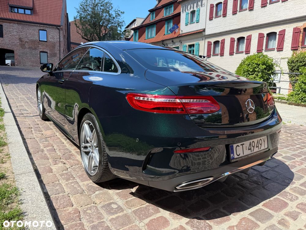 Mercedes-Benz Klasa E 200 9G-TRONIC - 18