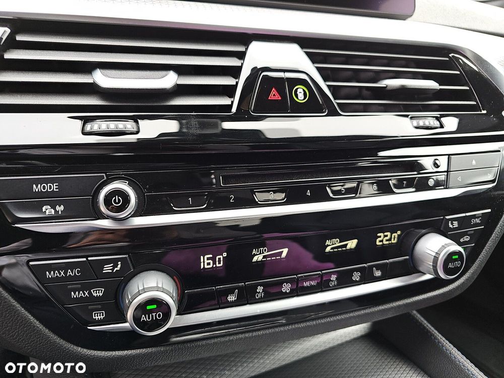 BMW Seria 5 - 22